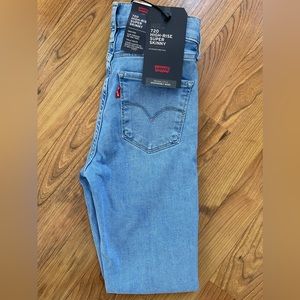 Levi’s 720 high-rise super skinny